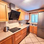 Atlantic Sunrise House Дом отдыха *