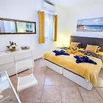 Дом отдыха Atlantic Sunrise House *