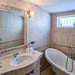 Atlantic Sunrise House Дом отдыха